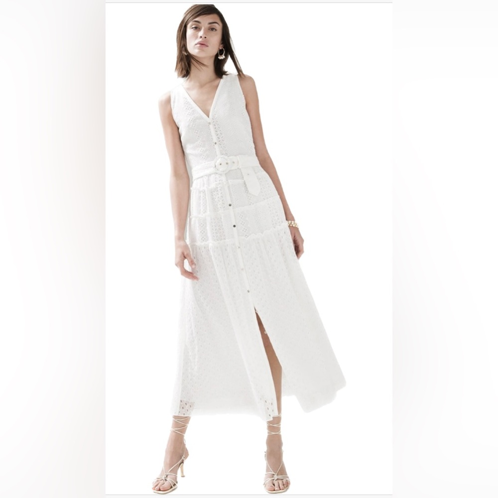 White eyelet v neck shirt dress Size 8P V-Neck Sleeveless